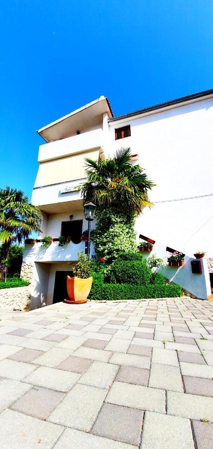 Apartments Sime Sukošan Exteriér fotografie